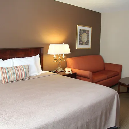 Green Acres Hotel