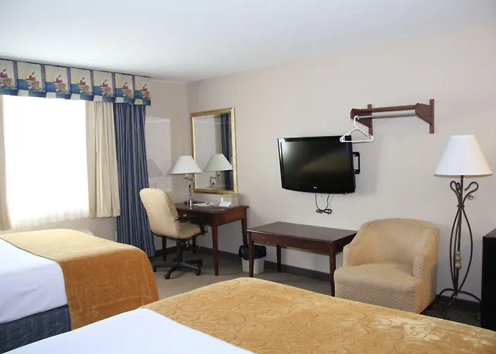 Hotel Acres 3*