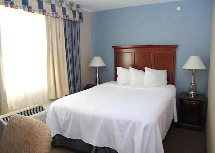 Acres Hotel Pittsfield
